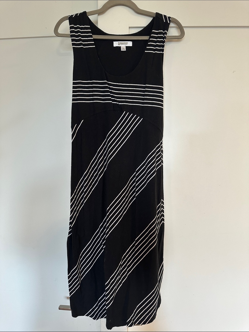 Alpine Design Black and White Striped Sleeveless Maxi Dress